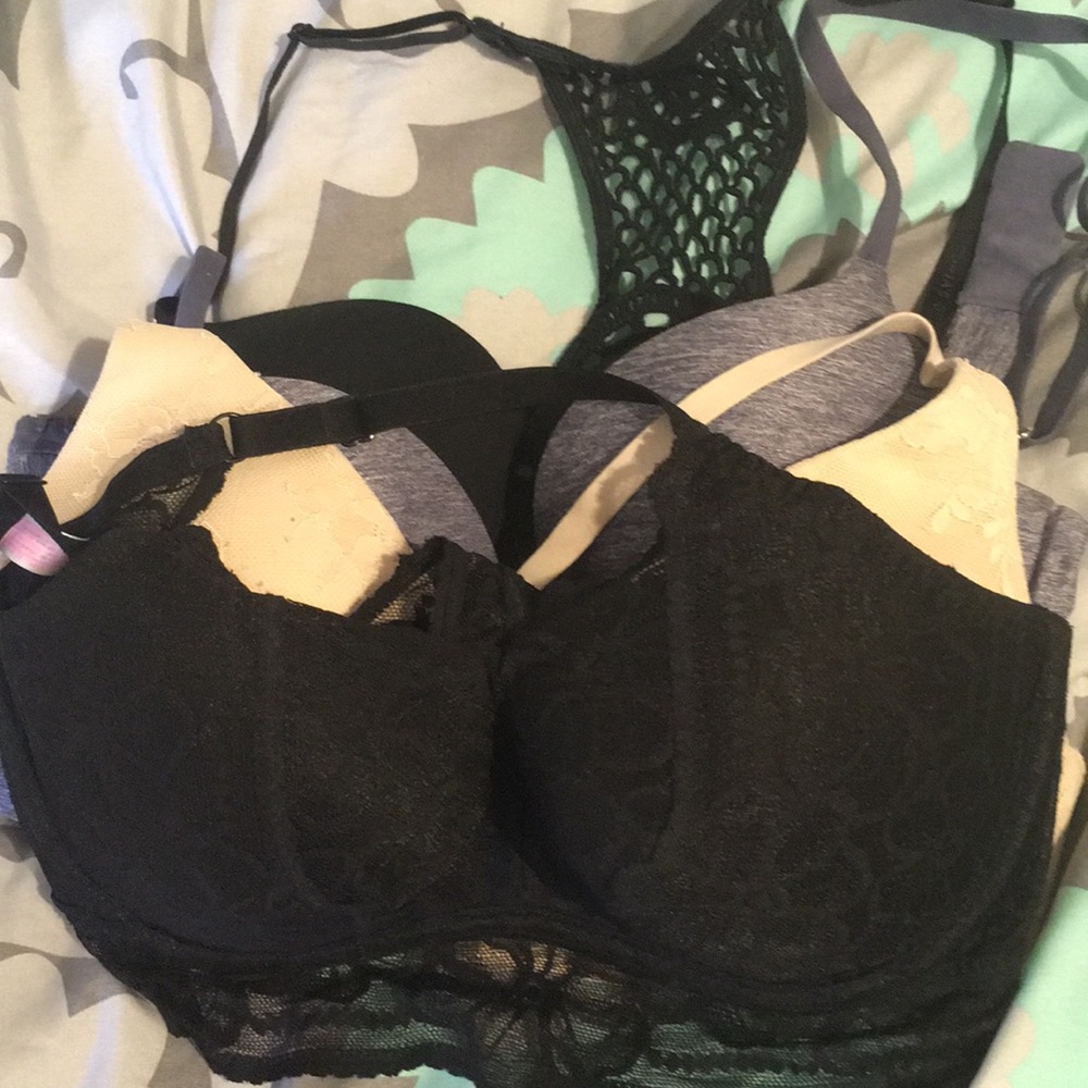4 barely worn VS bras
